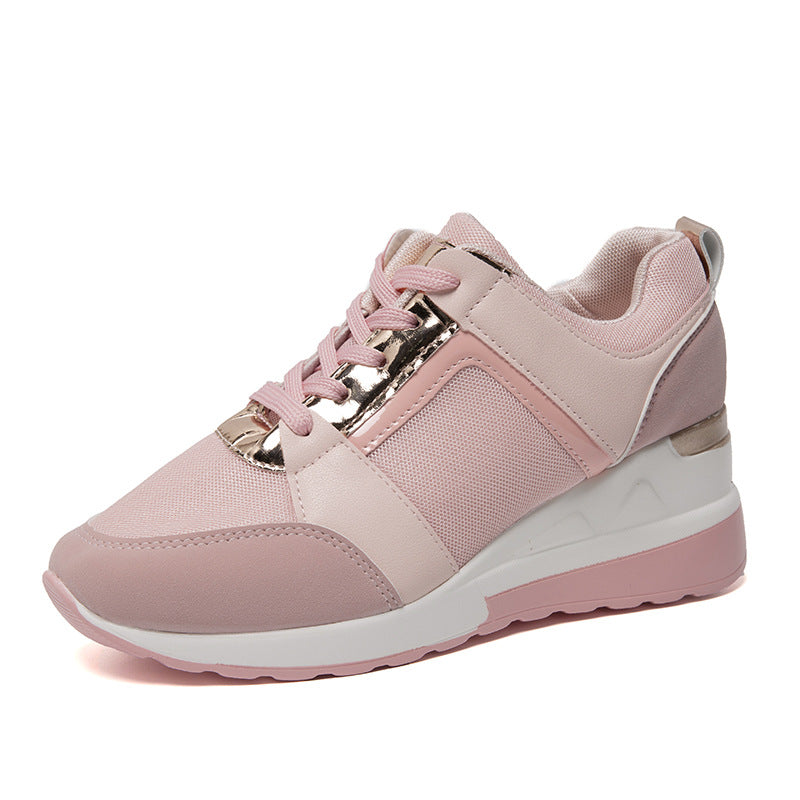 Dame Sporty Sneakers med åndbart overmateriale og fashionable detaljer Stilla