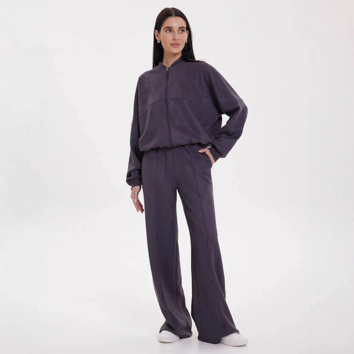 Dame sporty og elegante træningsjakke med løsskårne bukser Stilla
