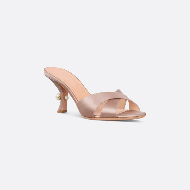 Femme Strappy perle-dekoreret hæl-mules Stilla