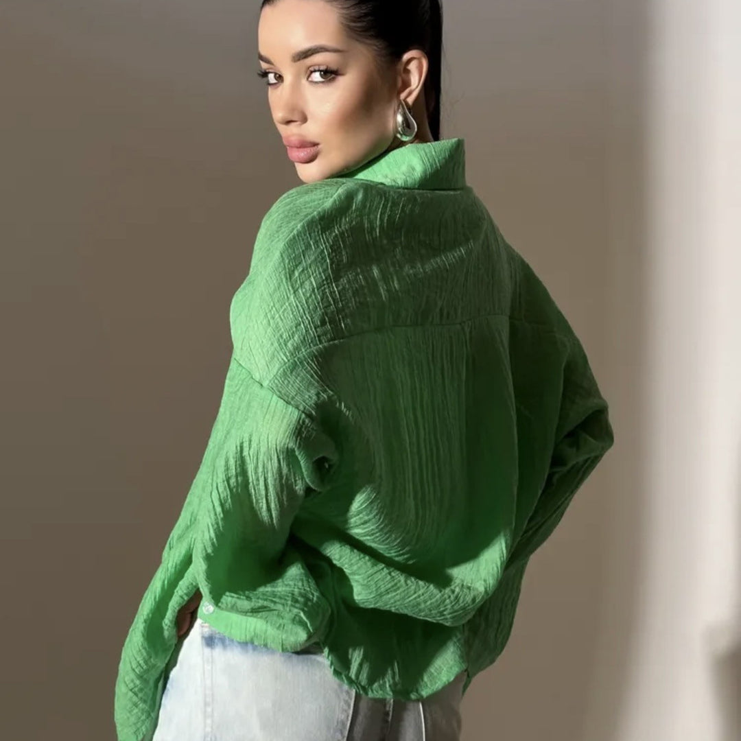 Dame Løs Chiffon Bluse med bred pasform og knapdetaljer Stilla