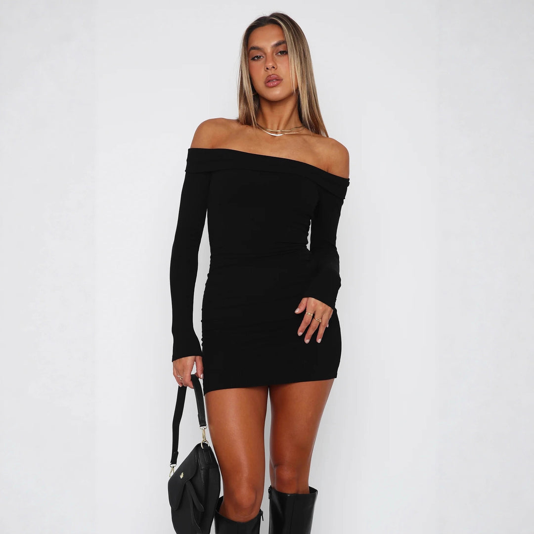 Dame Off-Shoulder Minikjole med lange ærmer og figursyet pasform Skovae