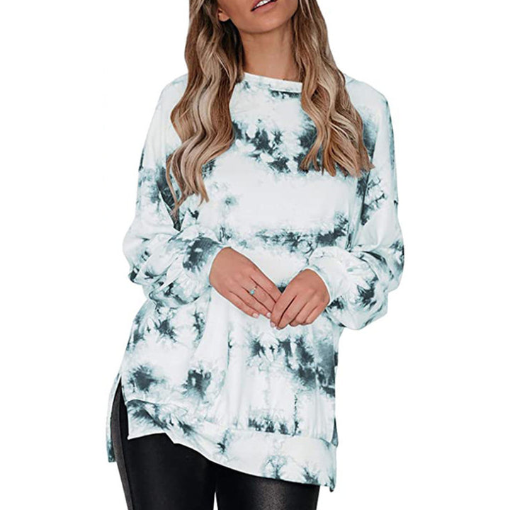 Dame afslappet sweatshirt med moderne tie-dye mønster og asymmetrisk kant Stilla