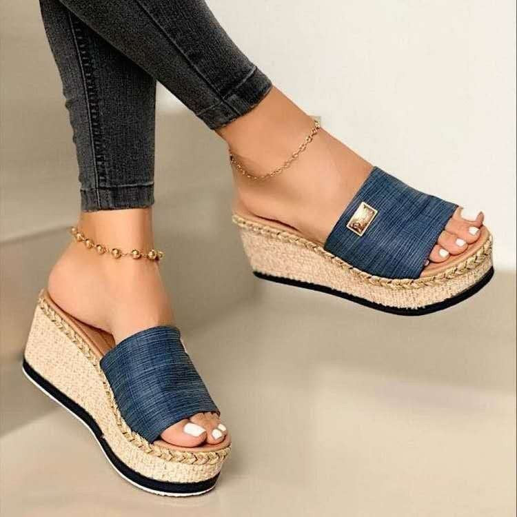 Dame Wedge-sandaler med raffineret vævning og elastisk remdesign Stilla