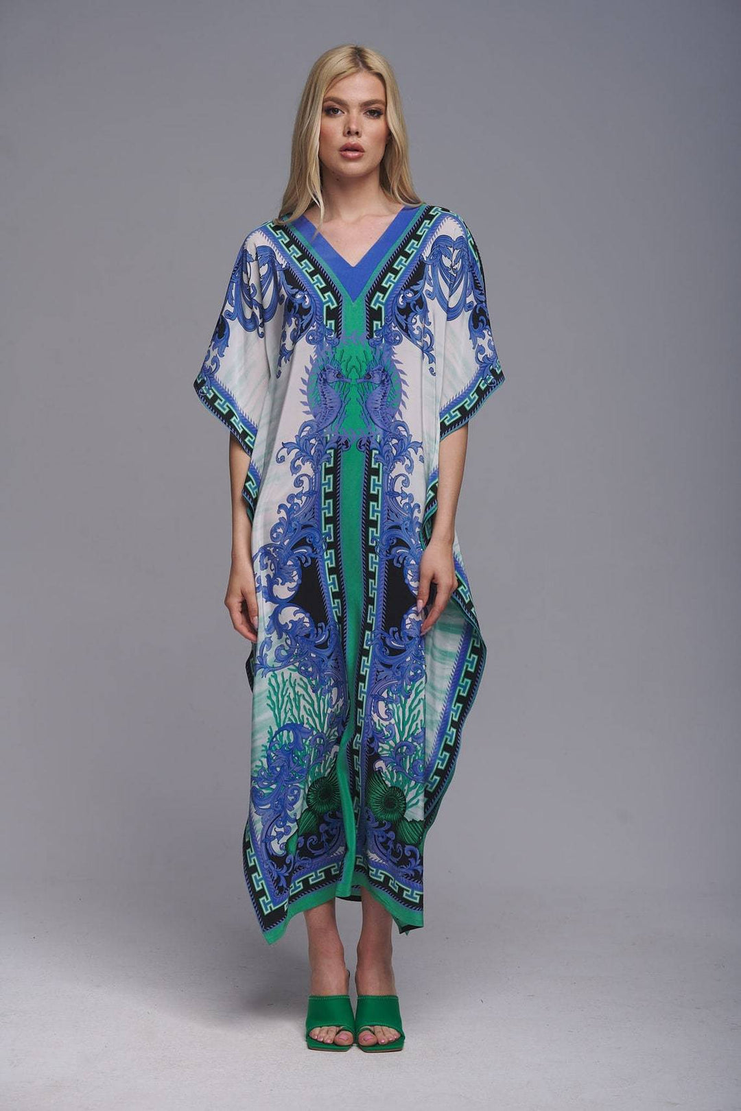 Dame Kaftan med kunstnerisk mønster og frisk design Stilla