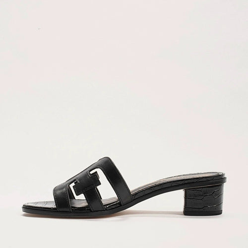 Dame mode slippers med elegant blokhæl og detaljeret designet overmateriale Stilla
