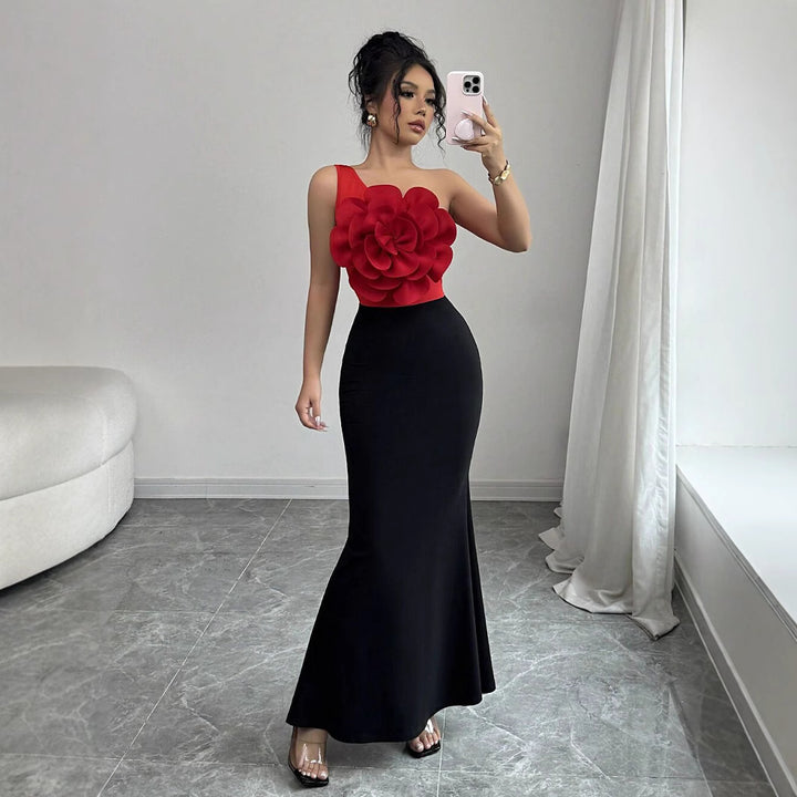 Dame Elegant Maxikjole med voluminøst blomsterskørt og asymmetrisk kant Stilla