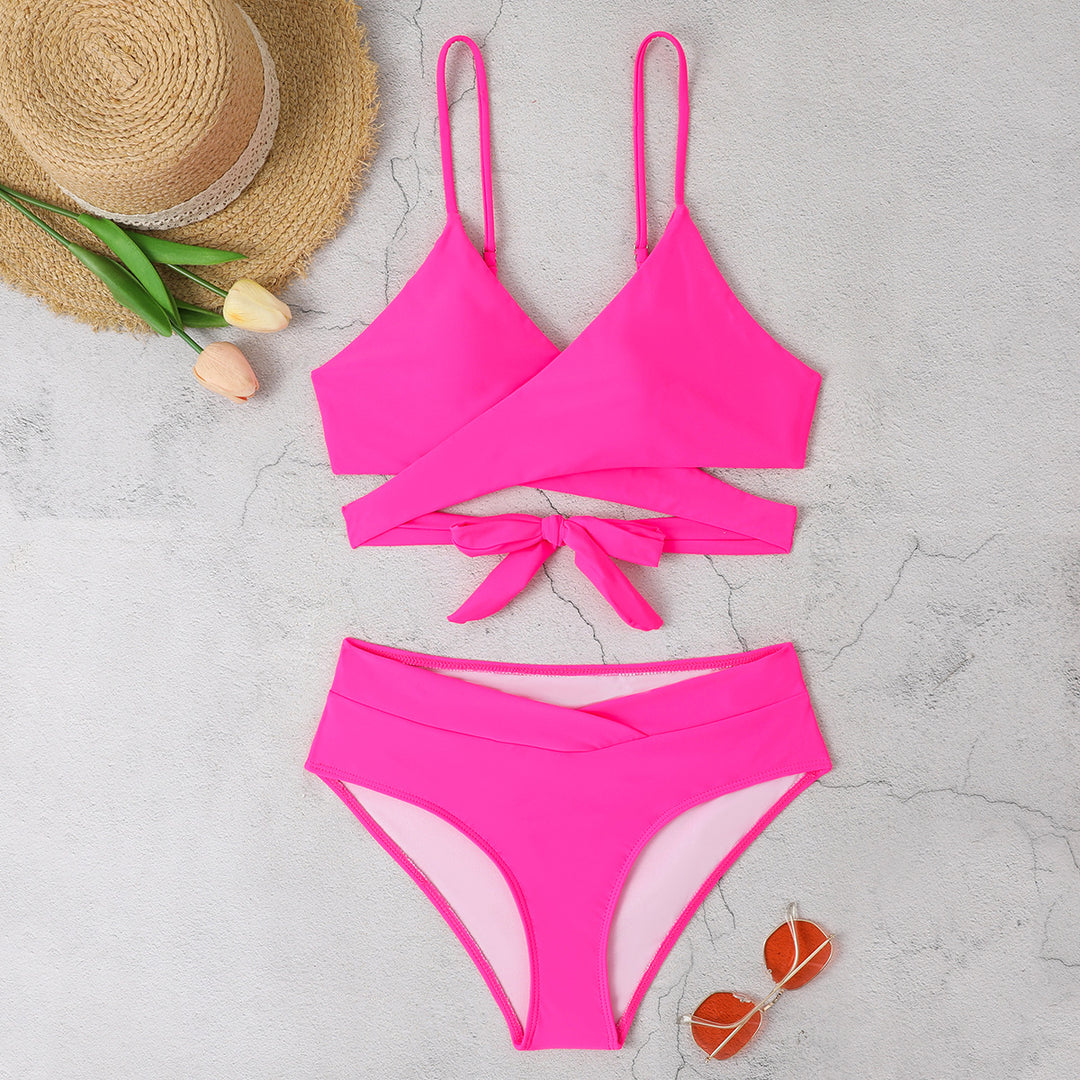 Dame bikinisæt med raffineret indpakningsdesign og elastisk high-waist trusse Stilla
