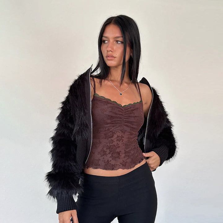 Dame spids-crop-top med blomsterdesign Skovae