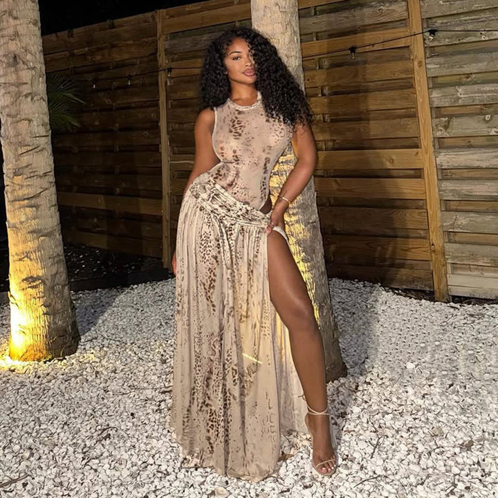 Damen Maxikleid mit seitlichem Schlitz und elegantem Animal-Print Skovae