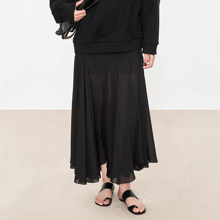 Kvindernes elegante maxi nederdel med asymmetrisk snit Stilla