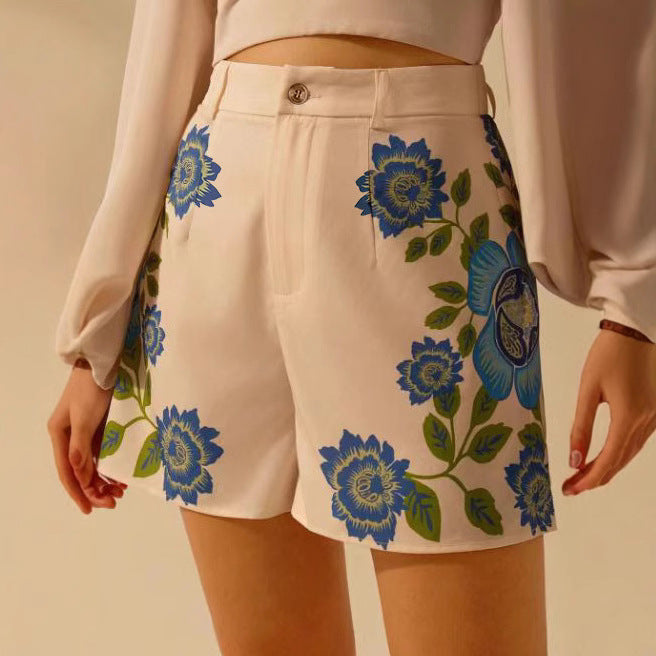 Dame shorts med blomstret design og høj talje Stilla