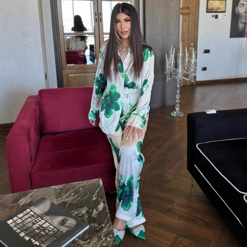 Dame Satin pyjamas med blomstermønster Stilla