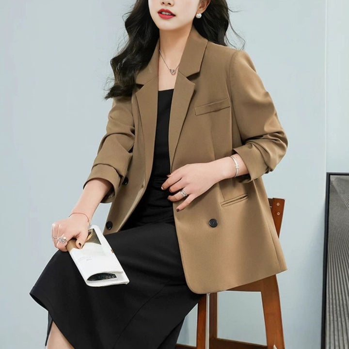 Kvinders stilfulde oversized blazer med dobbelt knapfane og stilfulde detaljer Stilla