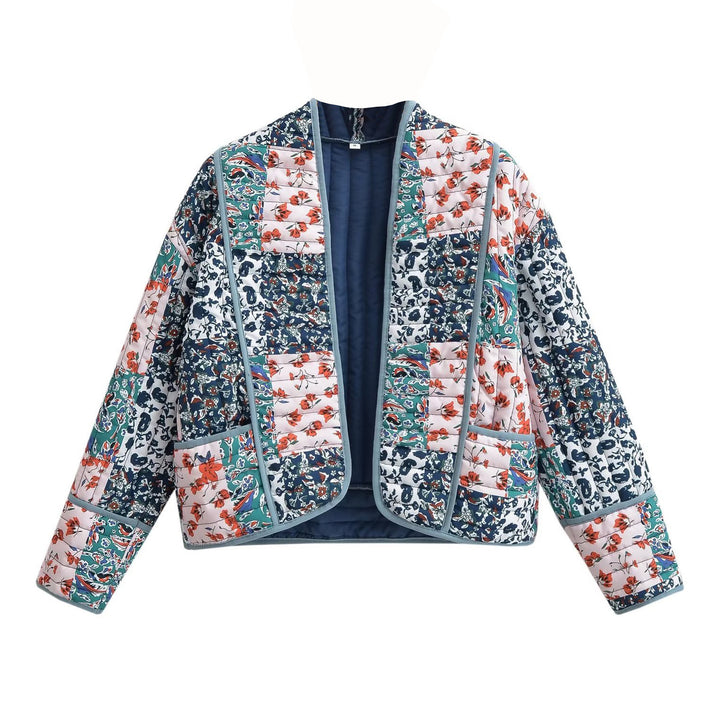 Dame Mode Patchwork-Jakke med alsidigt design og praktiske lommer Stilla