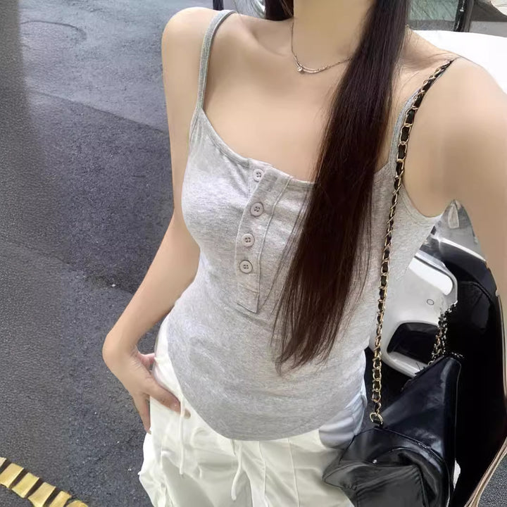 Femme Knap-Front Spaghetti-Strop Tanktop Stilla