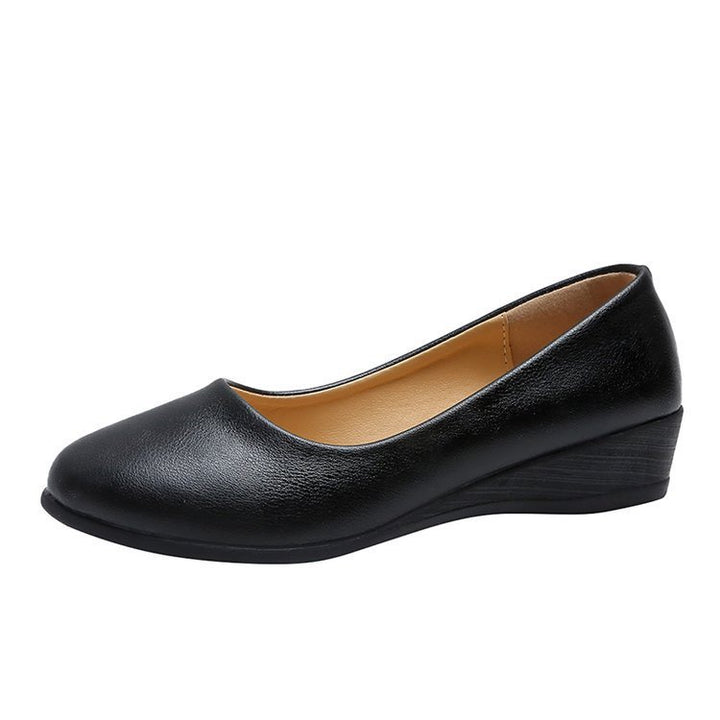 Dame Wedge-pumper med elegant snit og behagelig fodsenge Stilla
