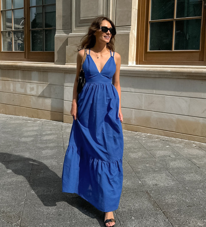 Dame Maxikjole med V-udskæring og rynket nederdel Stilla