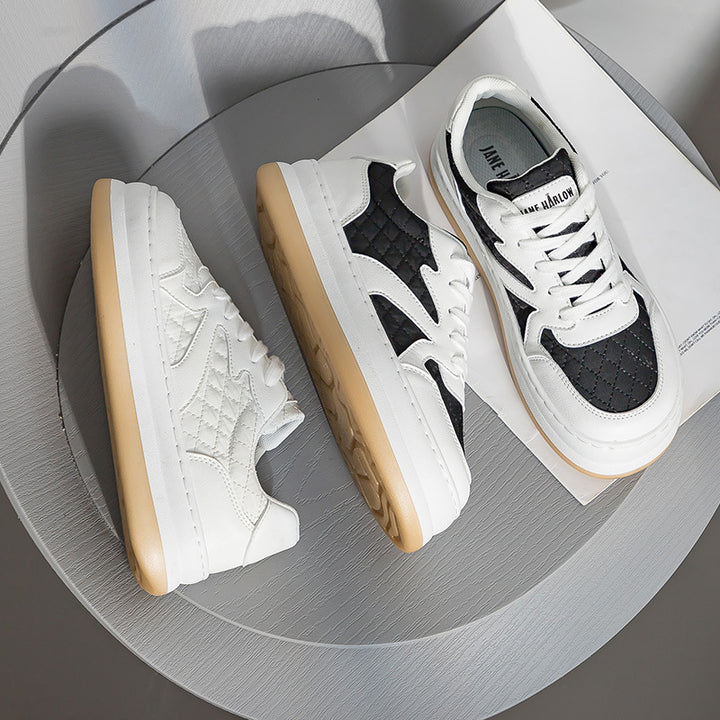 Dame Sneakers med struktureret overdel og dæmpende sål Stilla
