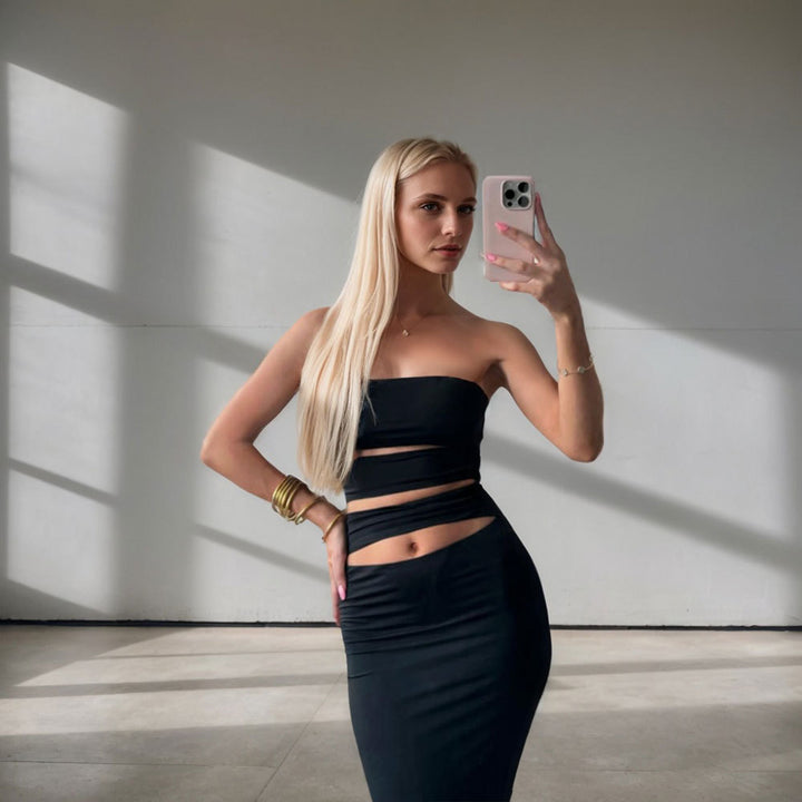 Kvinders bodycon kjole med bandeau udskæring og praktiske udskæringsdetaljer Stilla