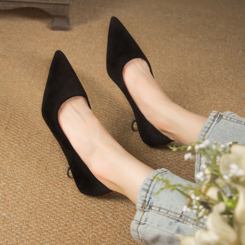 Dame spids Kitten-Heels med dyretryksdesign Stilla