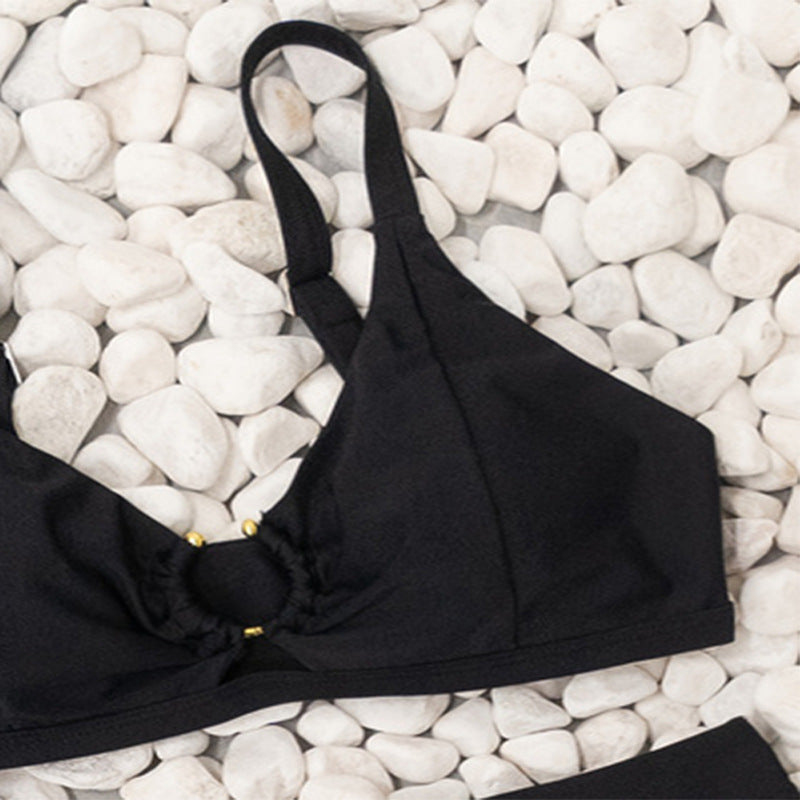 Dame højt skåret bikini med dekorativ ring Skovae