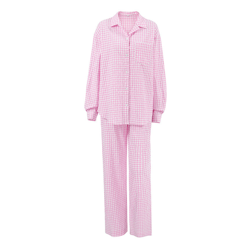 Dame afslappet pyjamasæt med feminine ternede mønstre og komfortabel pasform Stilla