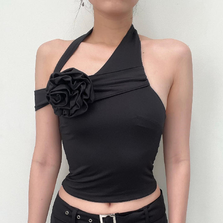 Dame asymmetrisk top med floral applikation og justerbar stroppe Skovae