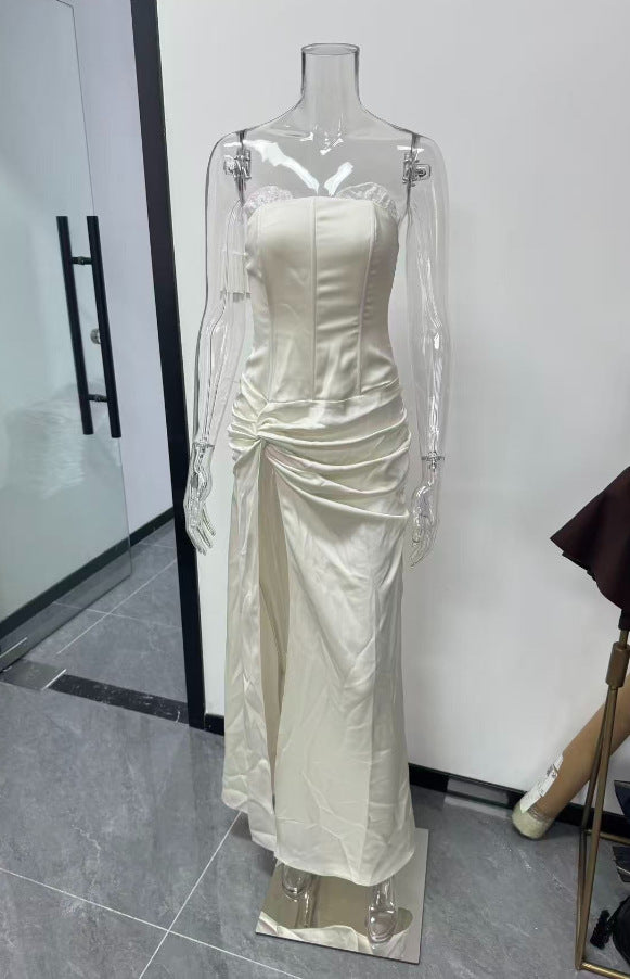 Dame Elegant lang aften kjole med raffineret draperingsdesign Skovae