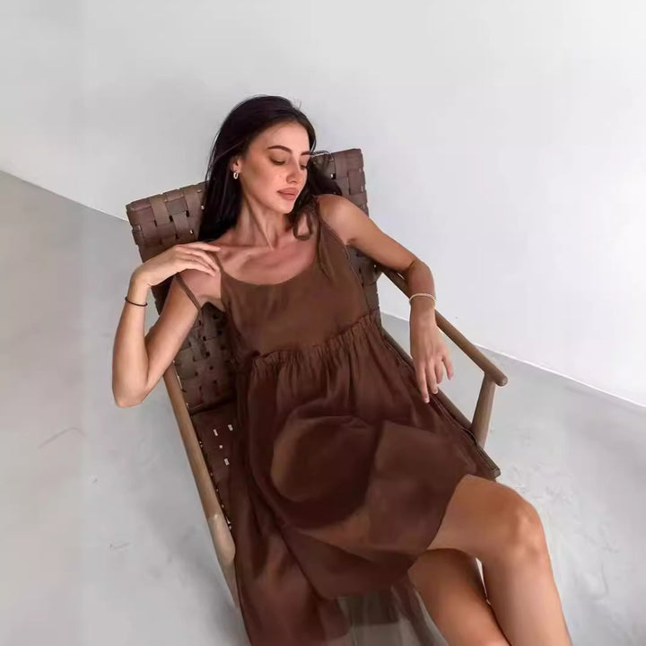 Dame Casual Halterneck Kjole med luftig Silhuet og Bindebånd Stilla