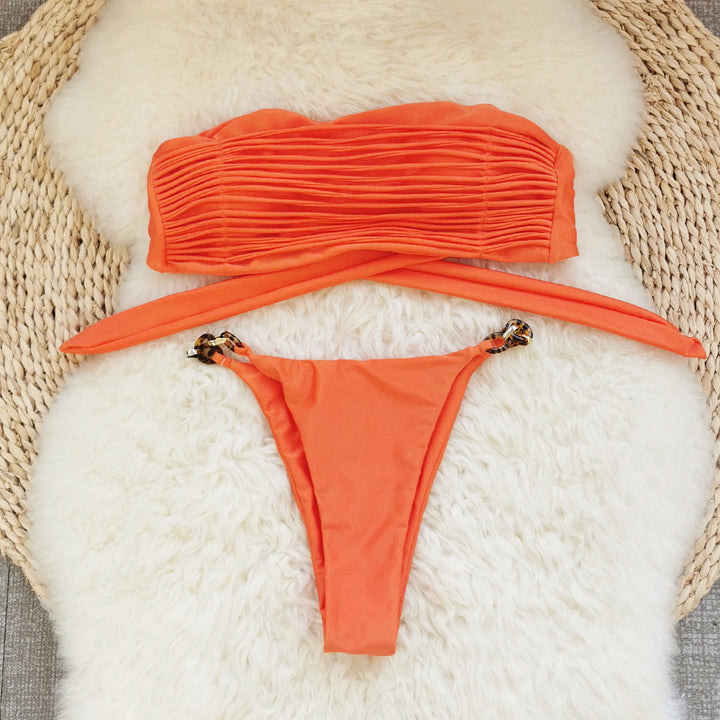 Dame bikini-sæt med innovativt flæsedesign og klassisk trekant-snit Stilla