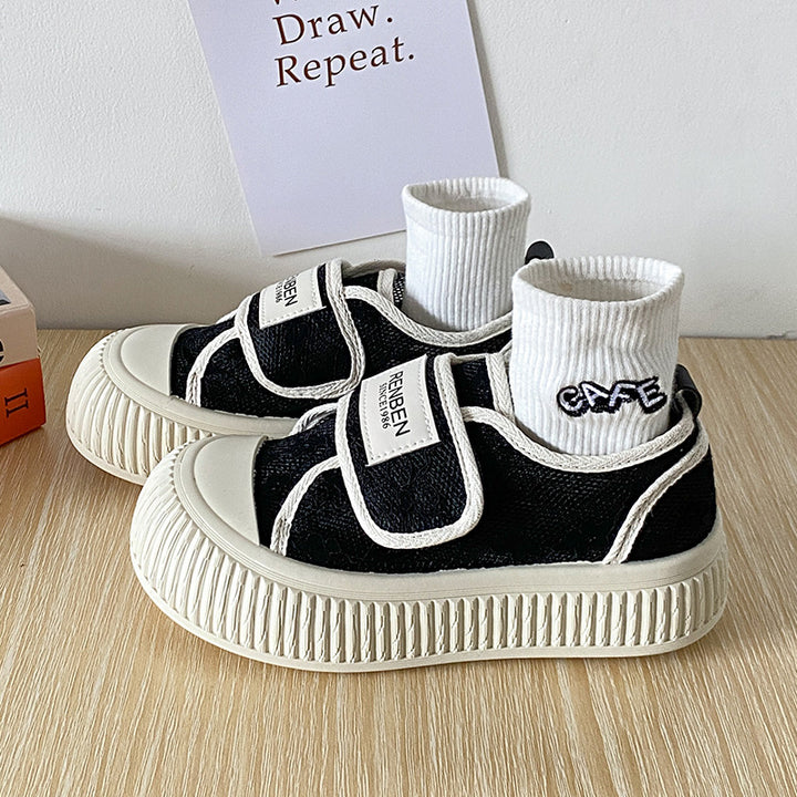 Dame Sneaker med innovativt velcro og trendy design Stilla