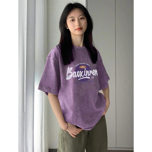 Dame T-shirt med afslappet vintage-print og trendy skrift Stilla