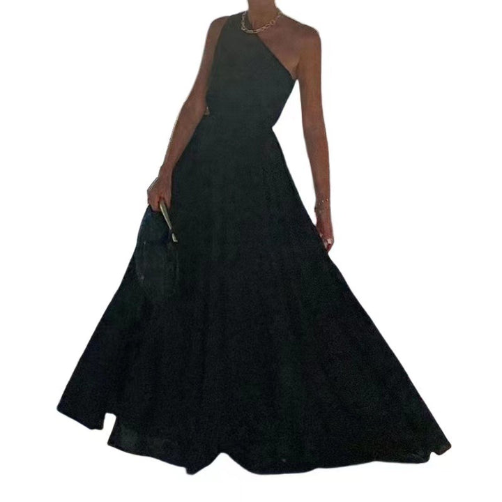 Elegant dame-en-skulder-maxikjole Stilla