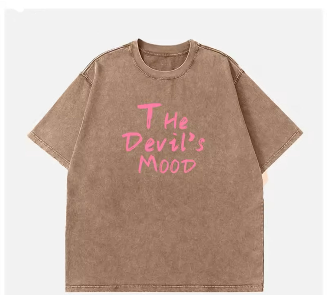 Damer Oversized T-shirt med stilfuld statement-tryk og behagelig pasform Stilla
