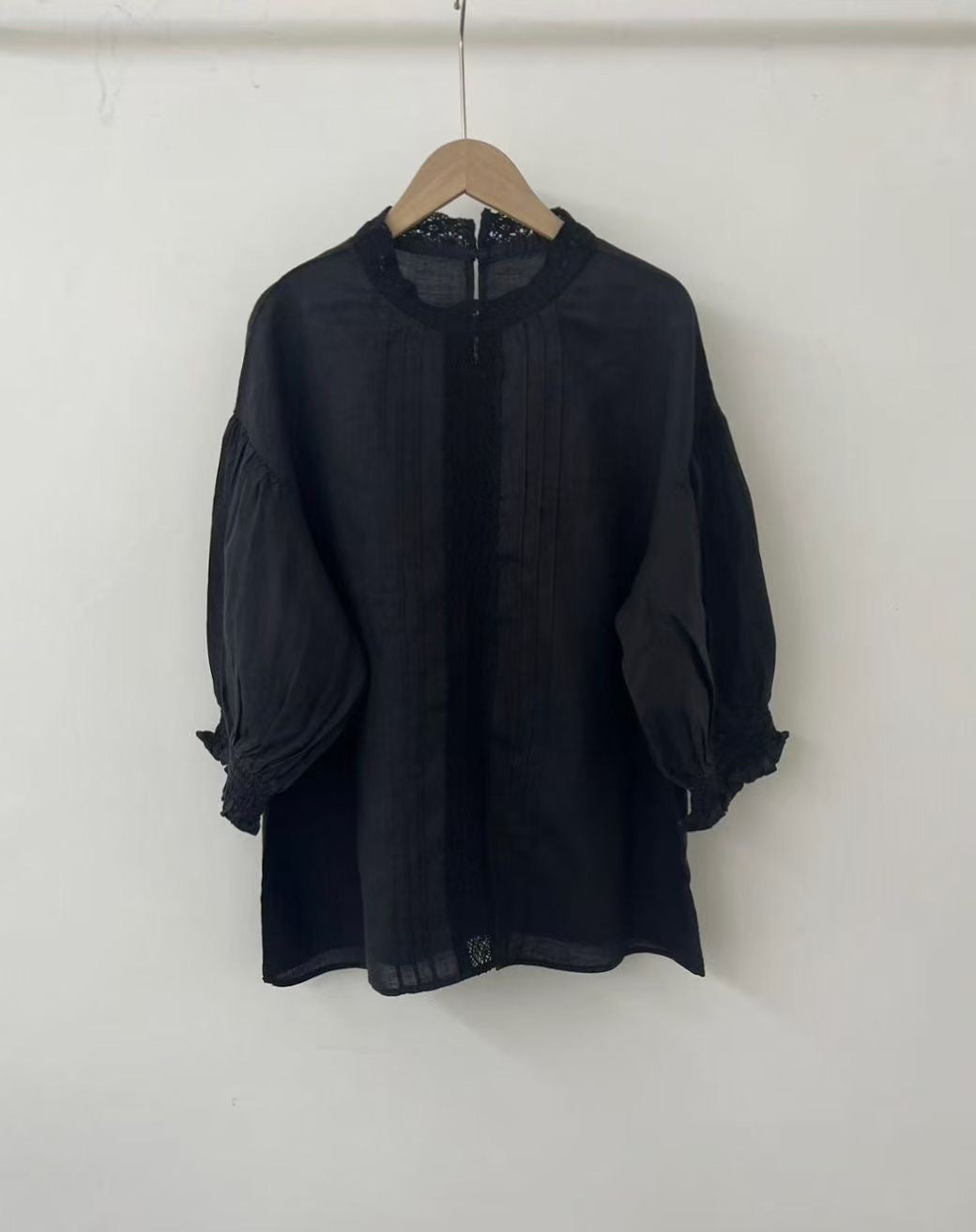 Dame Elegant Broderet Bluse med Rullekanter Stilla