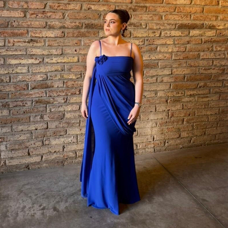 Dame strapless aftenkjole med elegant drapering Skovae