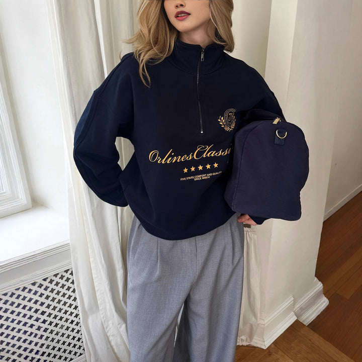 Kvinders afslappede sweater med høj krave og dekorativt print Stilla