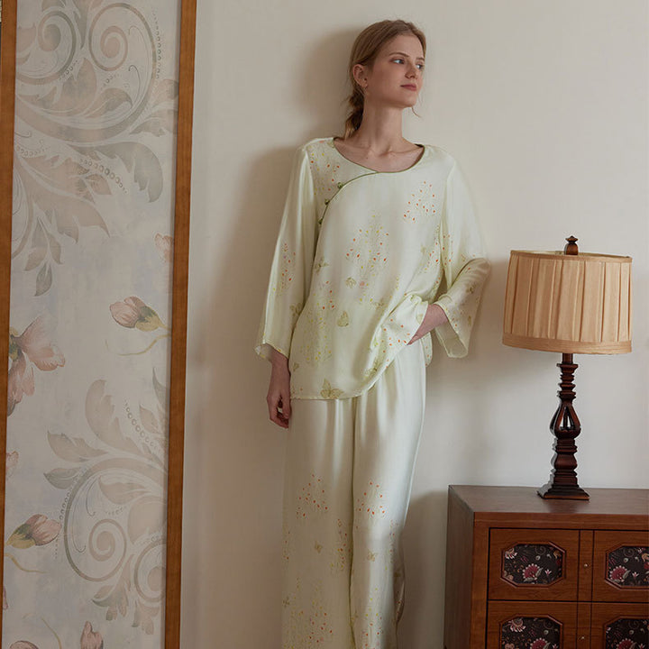 Dame Lounge-Pyjama-Sæt med elegant blomstret design og behagelig pasform Stilla