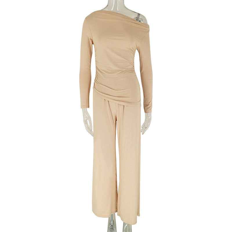 Dame elegant to-delt sæt i flydende materiale med asymmetrisk design Skovae