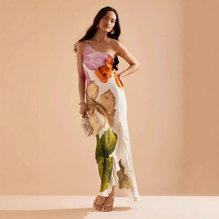Dame Maxikjole med asymmetrisk snit og floral design Stiila