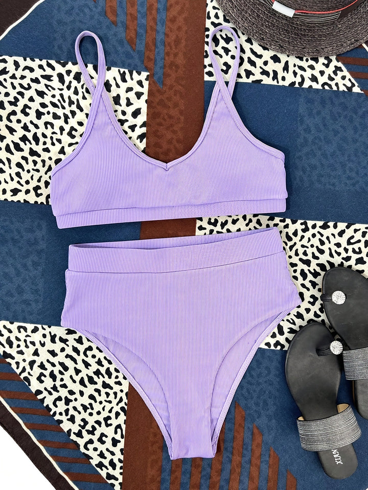 Dame Højtaljet Bikini sæt lavet af elastisk materiale med komfortabel pasform Stilla