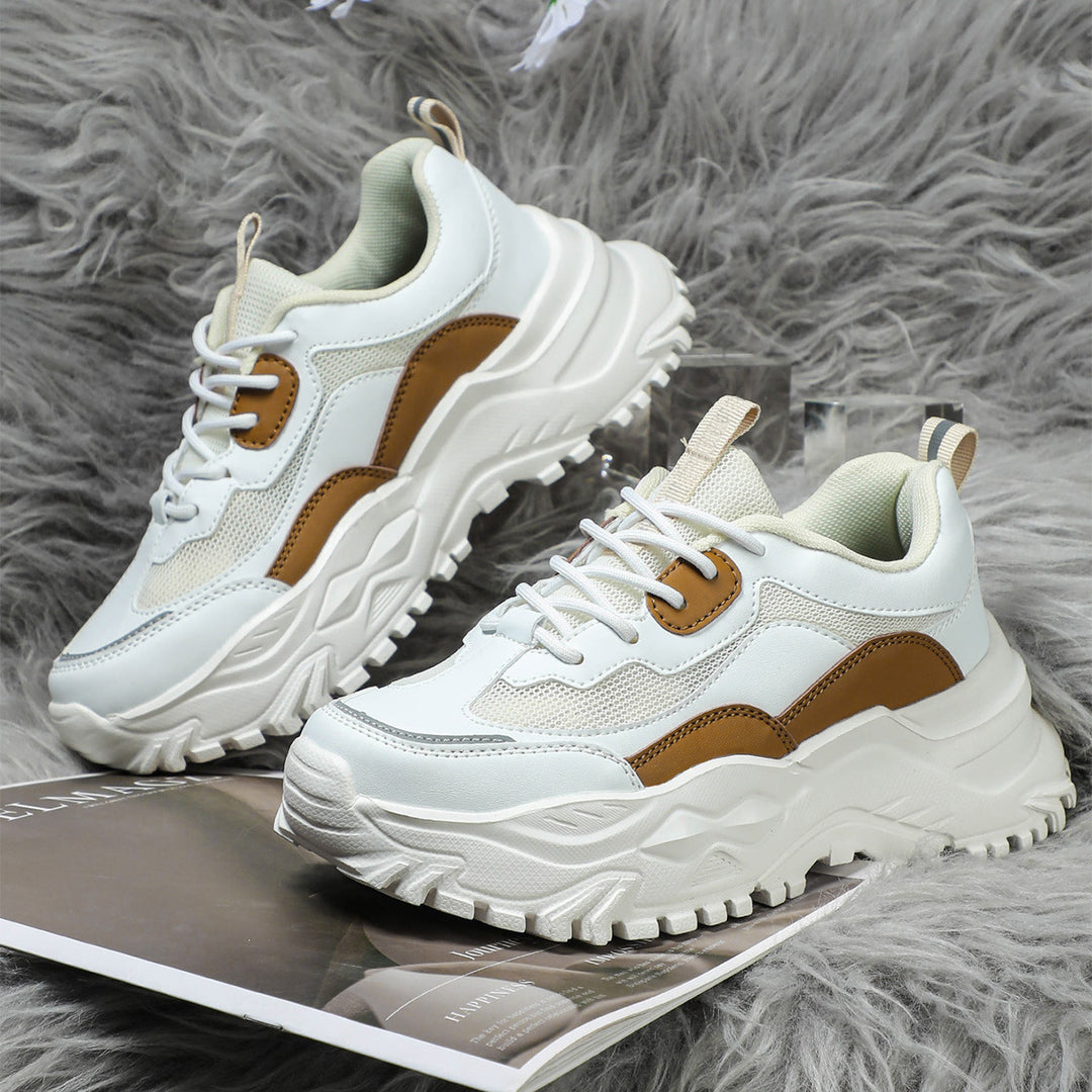 Dame Sporty Chunky-sneakers med støddæmpende sål og åndbart overmateriale Stilla