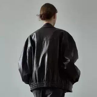 Kvinders casual oversized læderjakke med praktiske lommer Stilla
