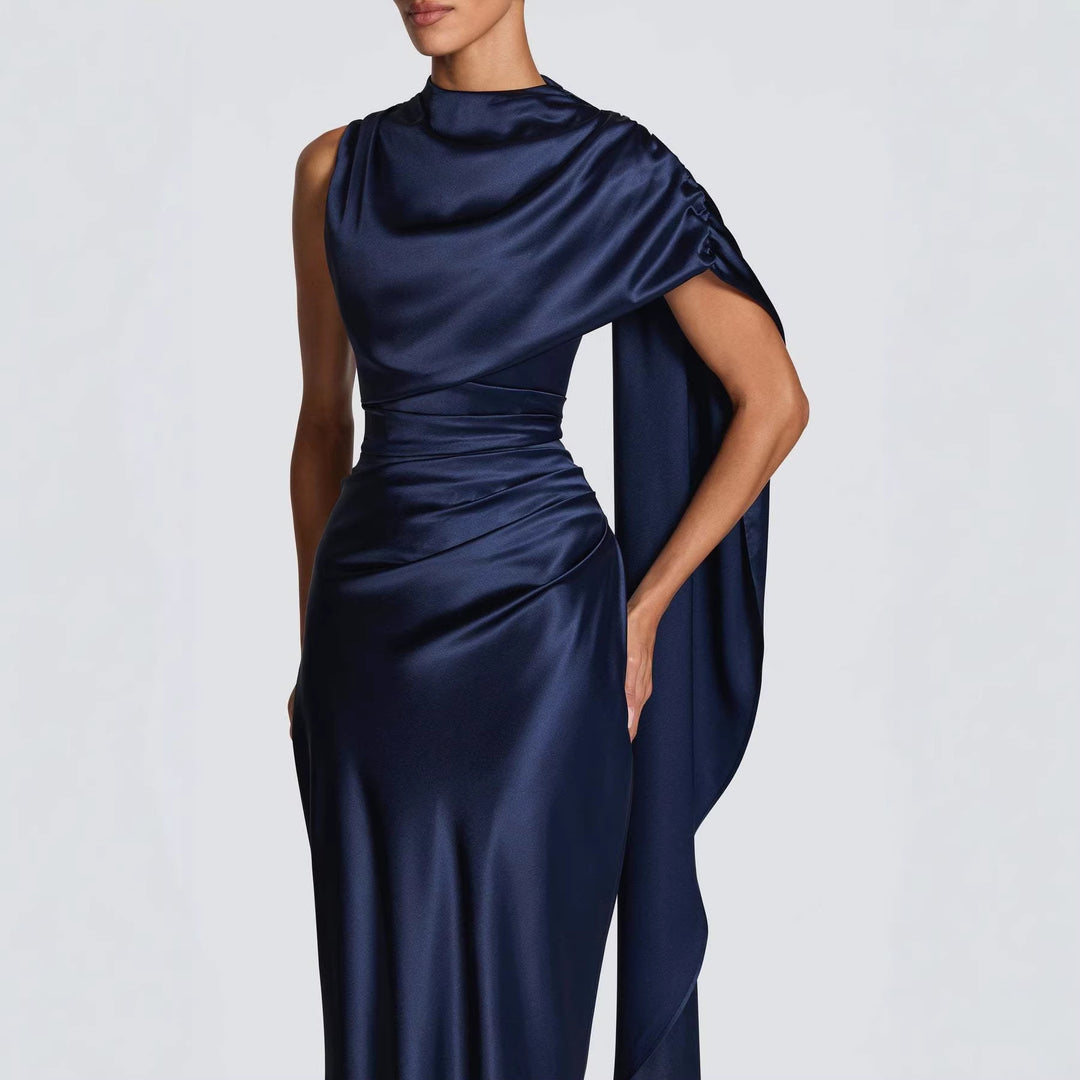 Dame elegante maxi kjoler med asymmetrisk top og flydende satin