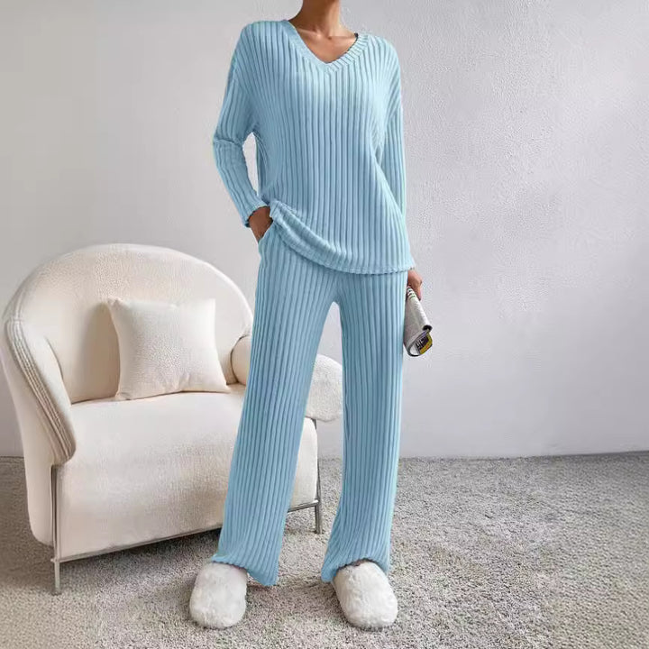 Dame afslappet strik-loungewear-sæt med V-hals og elastisk talje Stilla