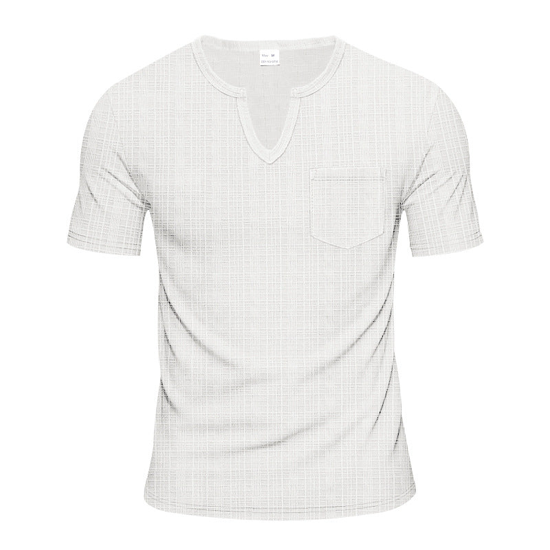 Herrer kortærmet T-shirt med moderne V-udskæring og praktiske brystlommer Stilla