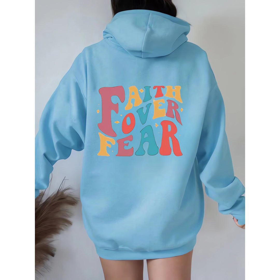 Dame hoodie med unikt grafisk display Skovae