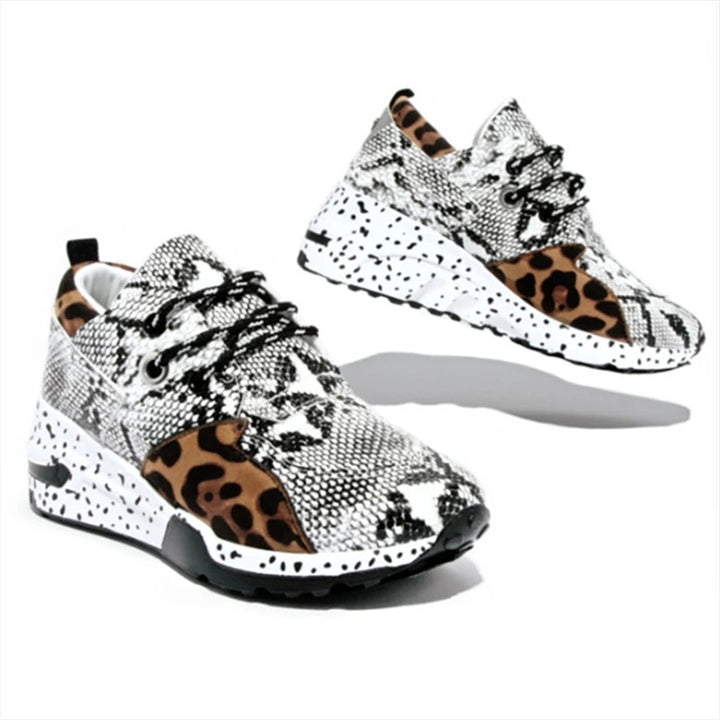 Dame Sporty Sneakers med reflekterende accenter og moderne design Stilla