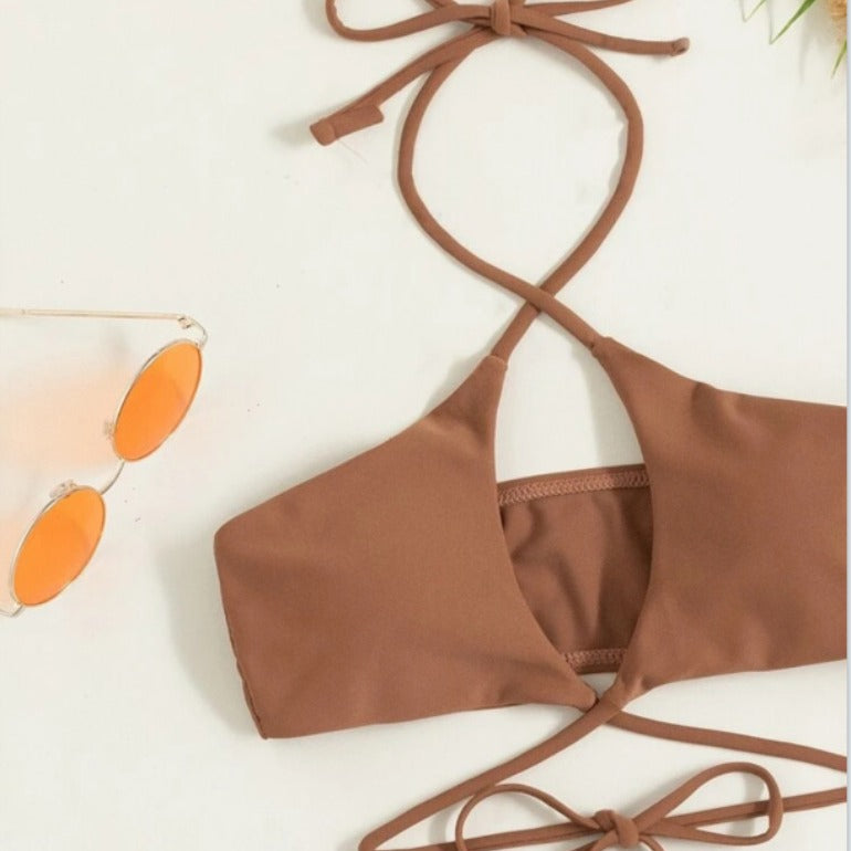 Dame Bikini-top med trendy overdel og raffineret bindingsdesign Stilla