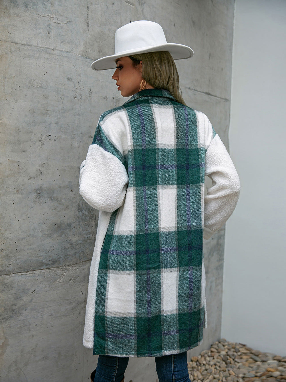 Dame oversized ternet dæksel lavet af blødt fleece Stilla
